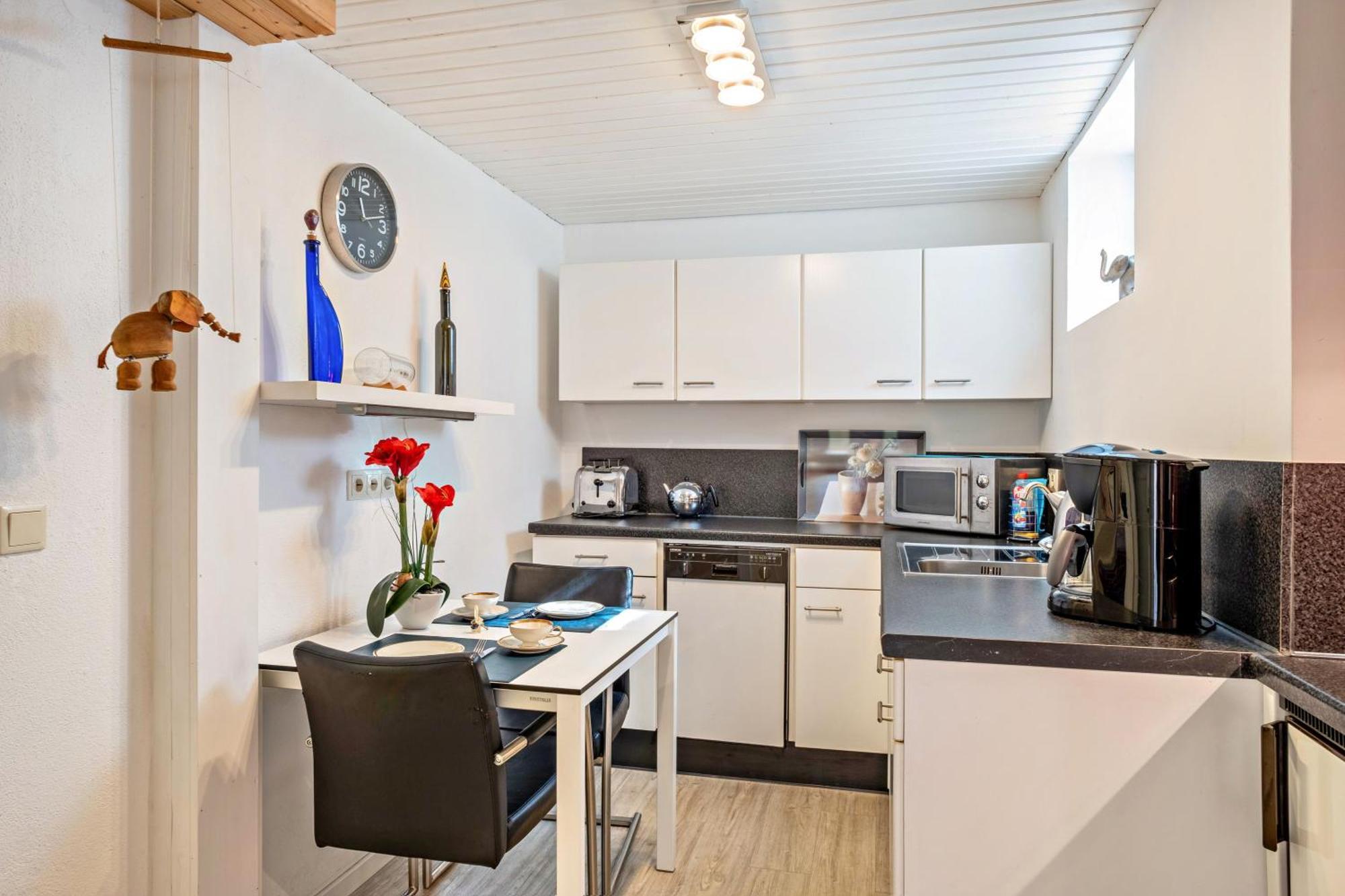 Ferienwohnung Bei Franka Mit Sauna Freiburg im Breisgau Exterior photo